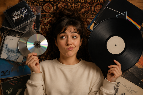 CD eller Vinyl? Det är dags att välja sida.